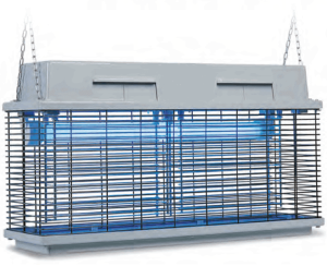 Insect trap with high voltage grids