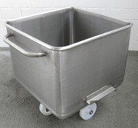 Lifting and loading trolley 200 liters without screw cap with lifting fittings closed