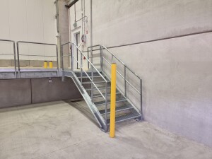 Crash protection posts